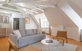 Unique Apartment W Exposed Beams Next To Tivoli